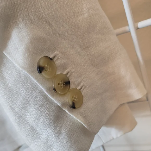 Talbots Classic 100% White Linen  Blazer Size 16WP - Picture 7 of 7